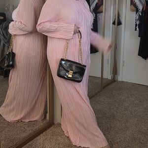 Chic Long Sleeve Pink Pleated Maxi Dress
